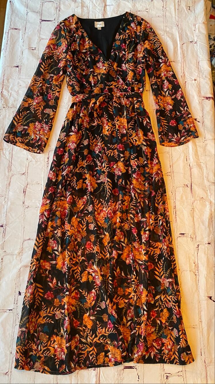 Beige by ECI Floral Maxi Wrap Dress SZ 10 Black Rust Boho Bell Sleeve Tie Waist